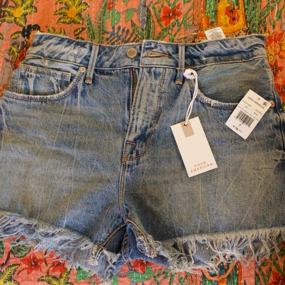 Good '90s High Waist Fray Hem Denim Shorts